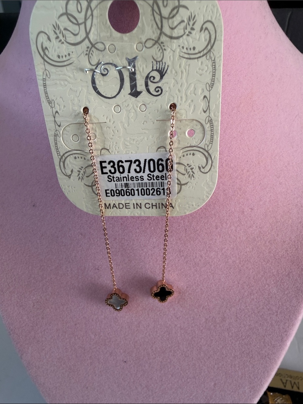 Ole E3673/06 Four-Leaf Drop Earrings in Rose Gold & Black NWT